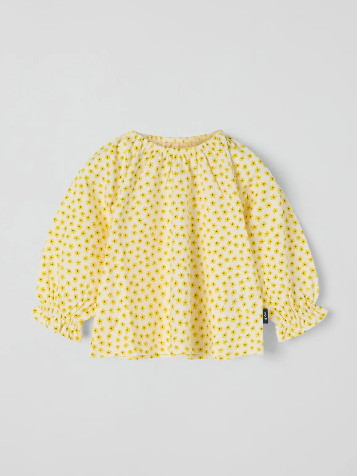 Set med blus och shorts