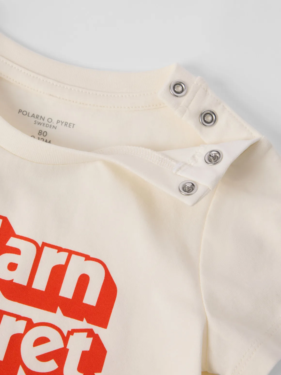 T-shirt printad